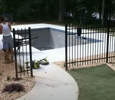 pool-builder-1-r32rvgj2dg3q9xtwx7qwnr8sqhkf0epq3s5x9u9ay4