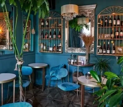 restaurant-and-cafe-10-r32napdggukfah58yzz0mby8d5mbuang4bo31ujhkc